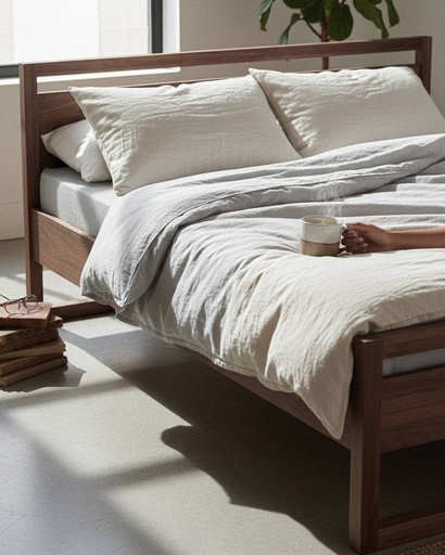 Light Frame Bed
