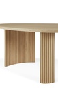 50792_Boomerang_coffee_table_oak_pebble_shape_det02_cut_WEB.jpg